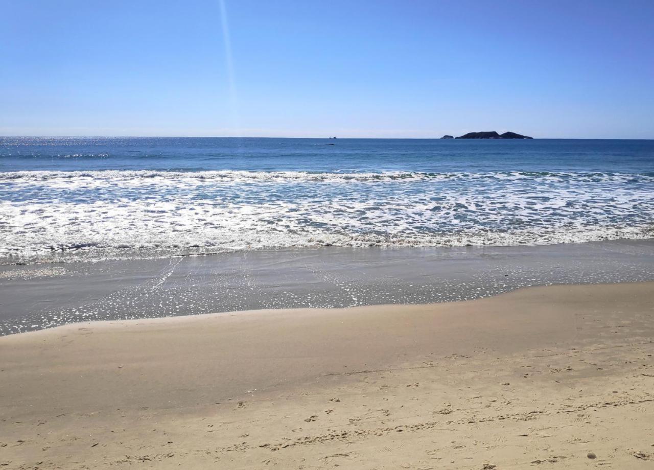 Staybr Floripa - Casa 2 Quartos, 1 Km Da Reserva Nacional De Surf, Perfeita Para Familias Ou Casais, Wi-Fi, Garagem E Sossego Сasa de vacaciones Florianópolis