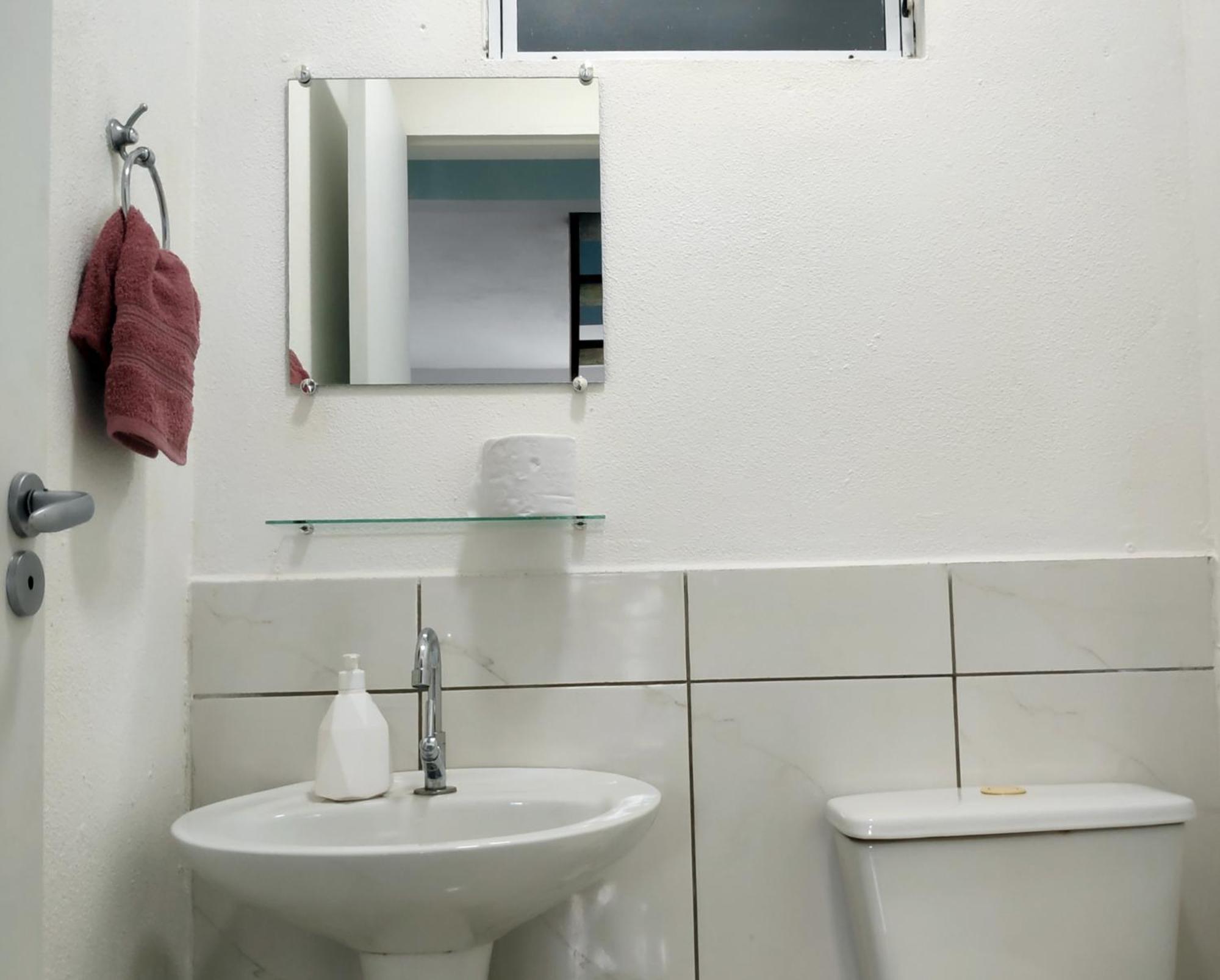 Mocamblue - Sobrado Com 2 Quartos, Cozinha Completa, Lavabo, Banheiro, Vaga De Garagem, Wi-fi, Proximo A Do Mocambique, Natureza, Surfe E Comercio Local Em * Florianopolis