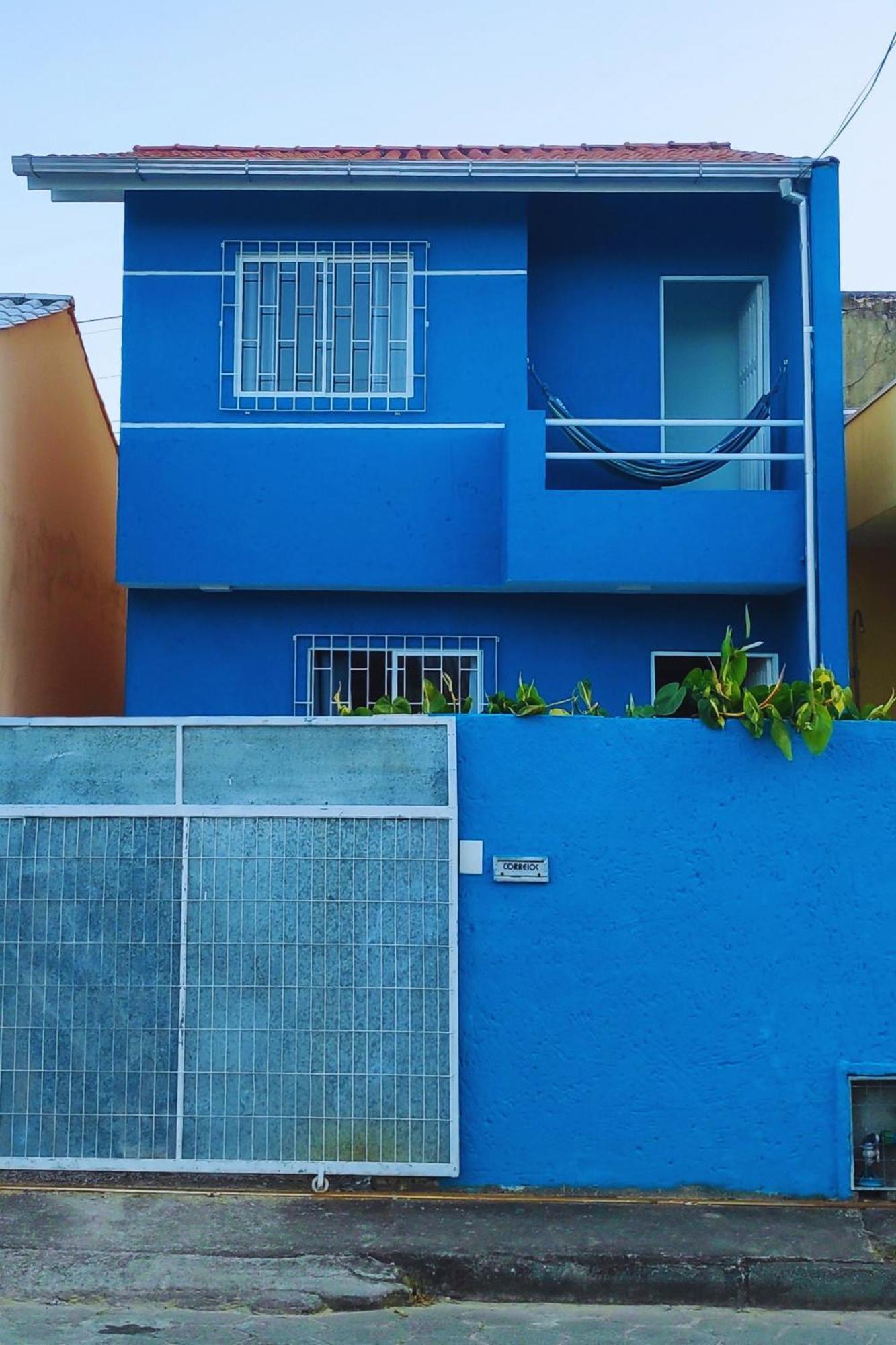 Mocamblue - Sobrado Com 2 Quartos, Cozinha Completa, Lavabo, Banheiro, Vaga De Garagem, Wi-fi, Proximo A Do Mocambique, Natureza, Surfe E Comercio Local Em Casa de férias Florianopolis